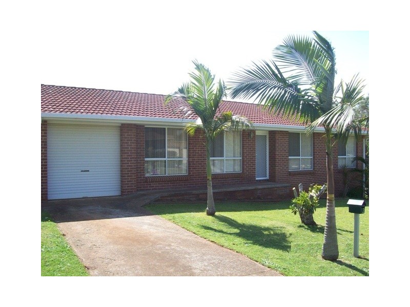 2 Candelo Close, Port Macquarie NSW 2444