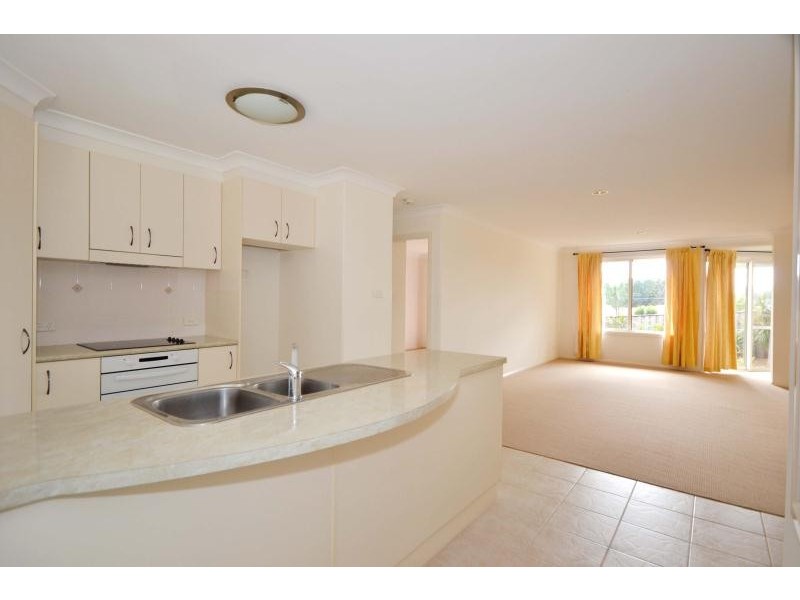 2/36 LAKE ROAD, Port Macquarie NSW 2444