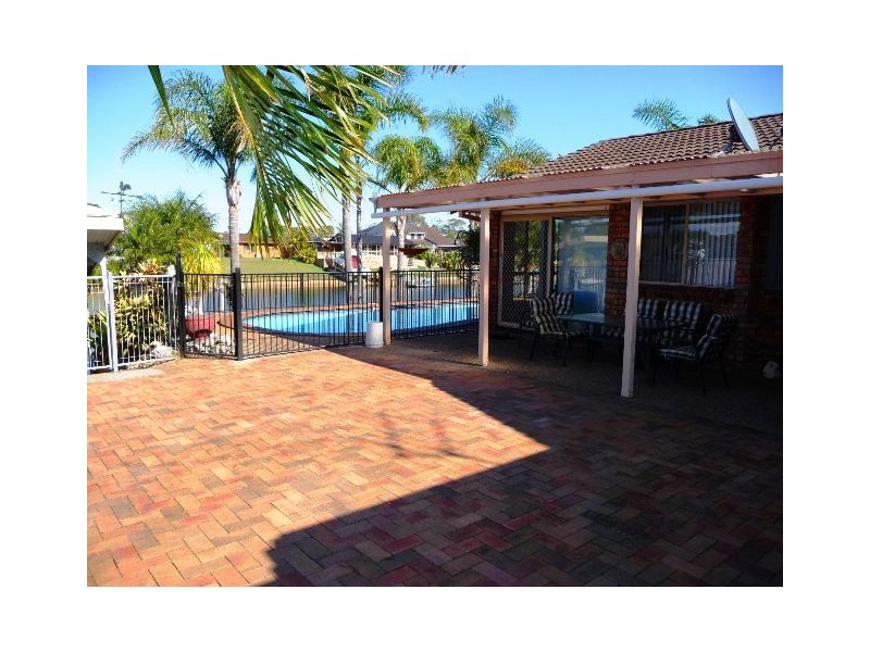 24 Laguna Place, Port Macquarie NSW 2444
