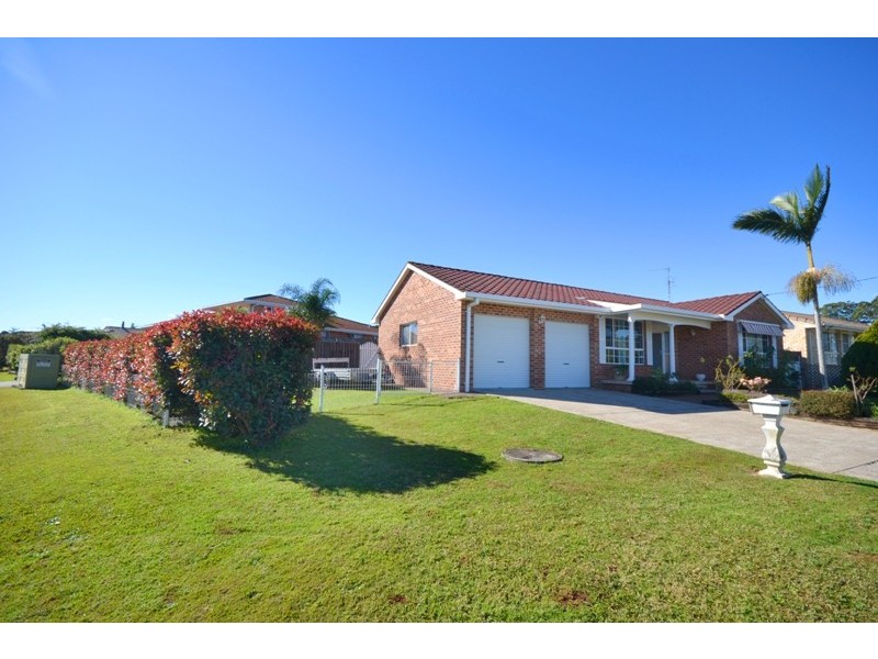 43 Lady Nelson Drive, Port Macquarie NSW 2444