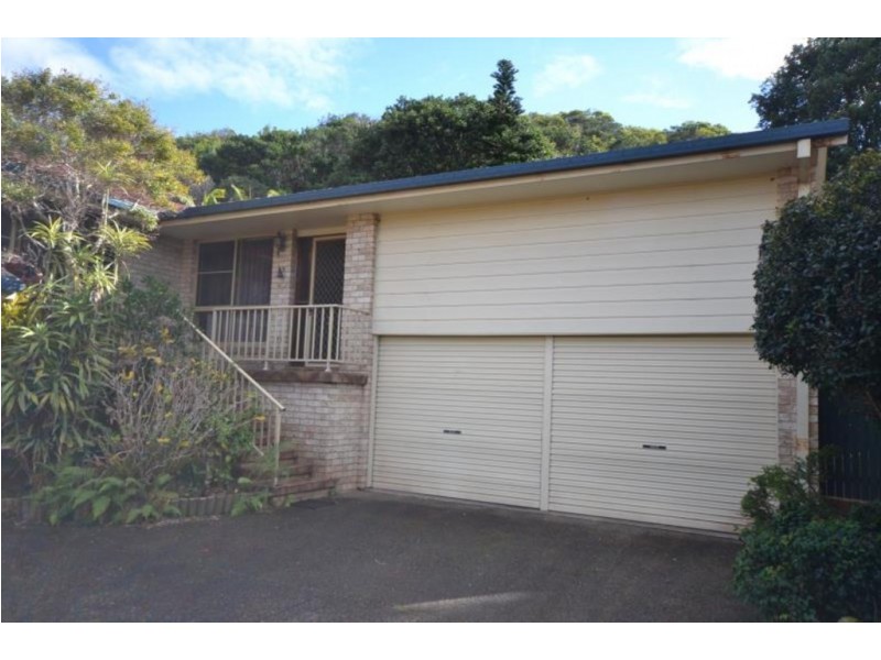 2/18 ASHDOWN DRIVE, Port Macquarie NSW 2444
