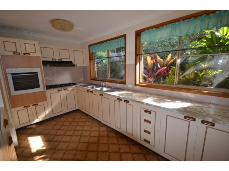 2/18 ASHDOWN DRIVE, Port Macquarie NSW 2444