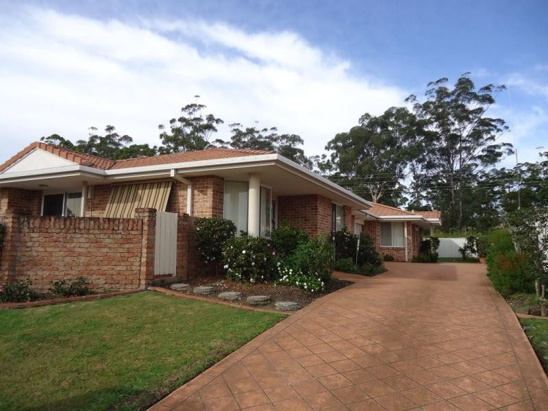 2/11 ANNABELLA DRIVE, Port Macquarie NSW 2444