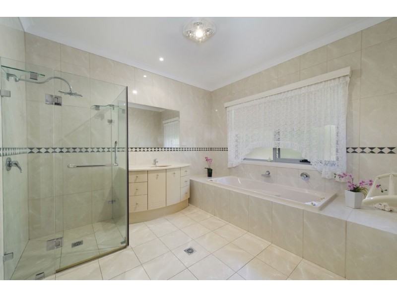 37 Erin Drive, King Creek NSW 2446