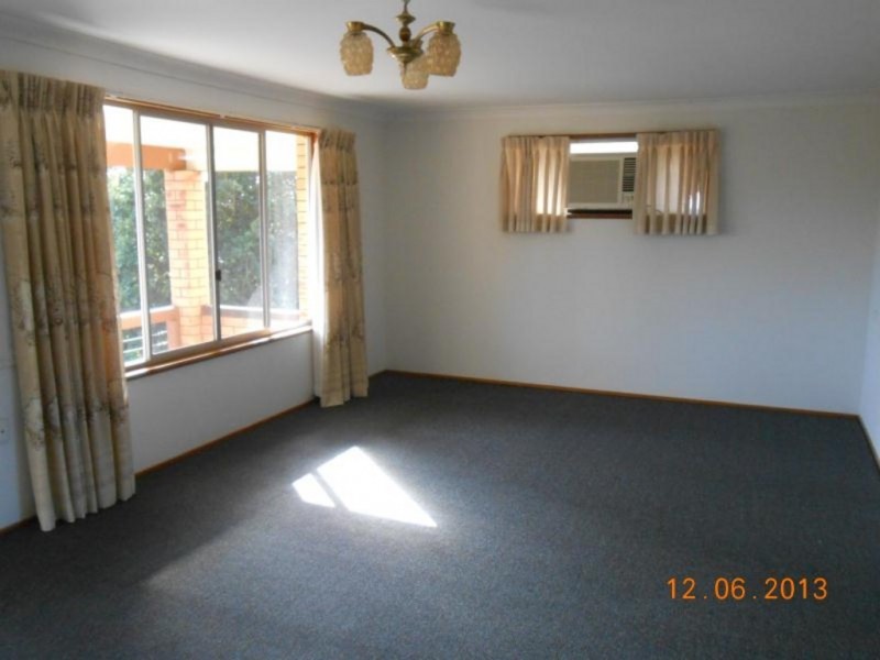 5 PINDARI PARADE, Port Macquarie NSW 2444
