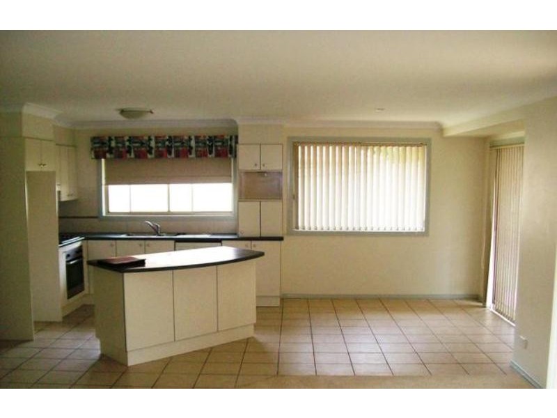 19 SOLANDER PLACE, Lake Cathie NSW 2445