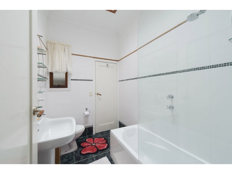 71 Blackmans Point Road, Port Macquarie NSW 2444