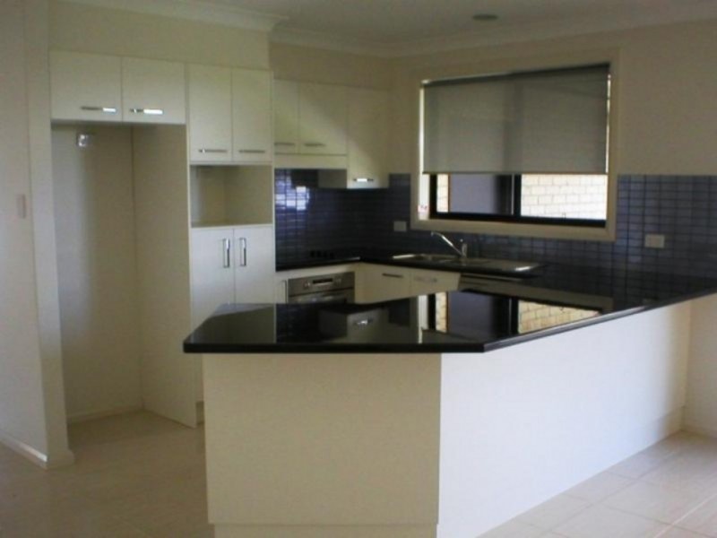 8 RIVERGUM DRIVE, Port Macquarie NSW 2444