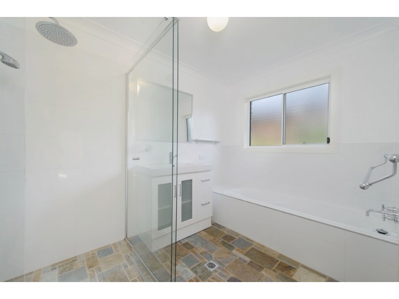 10 Bundaleer Crescent, Port Macquarie NSW 2444