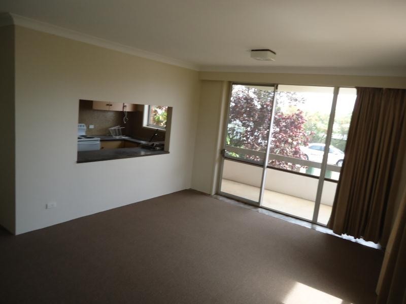 2/14 ARNCLIFFE AVENUE, Port Macquarie NSW 2444