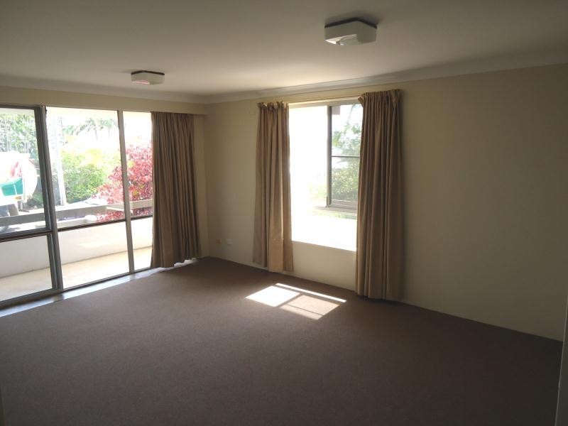 2/14 ARNCLIFFE AVENUE, Port Macquarie NSW 2444