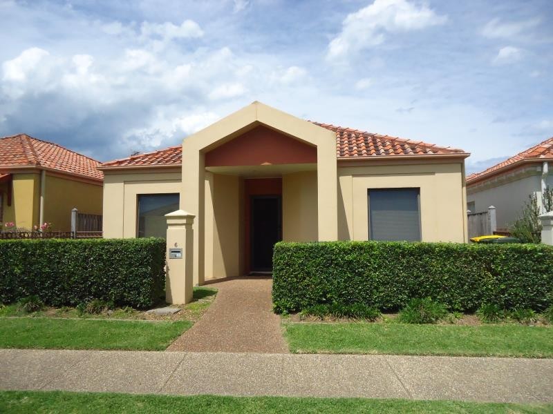 6 THE PROMENADE, Port Macquarie NSW 2444