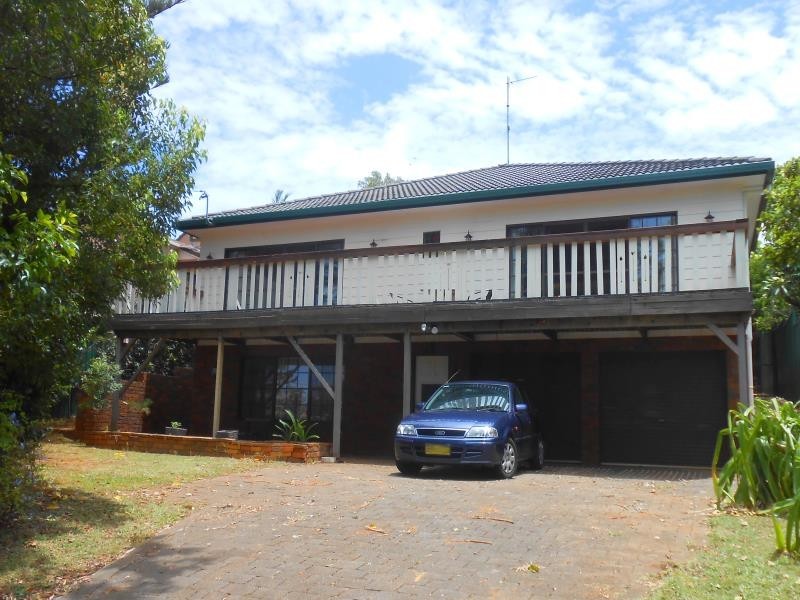 1 CYPRESS AVENUE, Port Macquarie NSW 2444