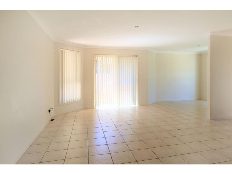 32 DEAKIN CLOSE, Port Macquarie NSW 2444