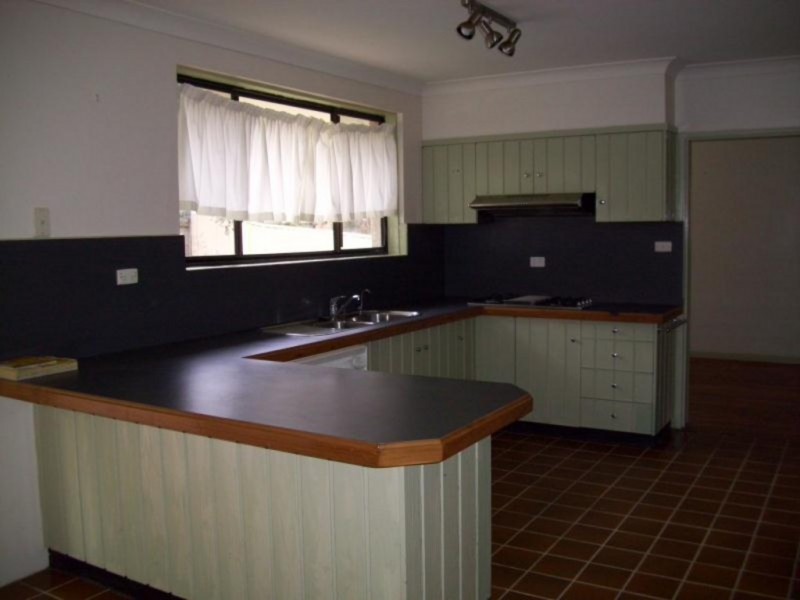 8 REGATTA CRESCENT, Port Macquarie NSW 2444