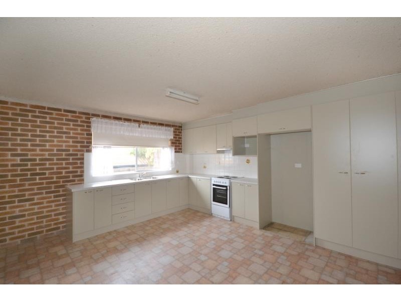 2/10 MALLAWA CRESCENT, Port Macquarie NSW 2444