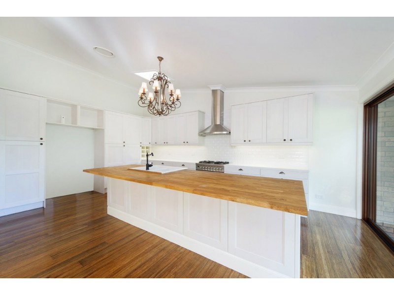 4 Jillalla Drive, King Creek NSW 2446
