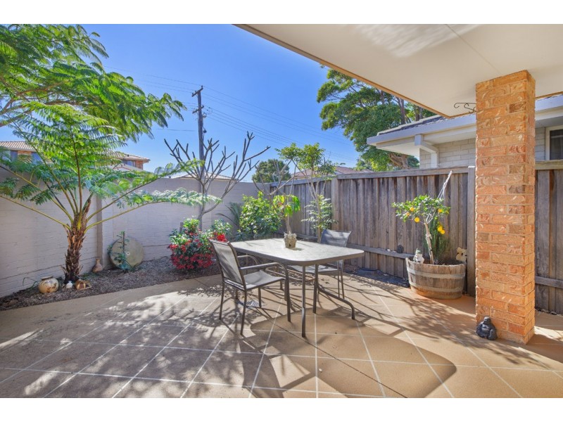 6 Hillcrest Avenue, Port Macquarie NSW 2444