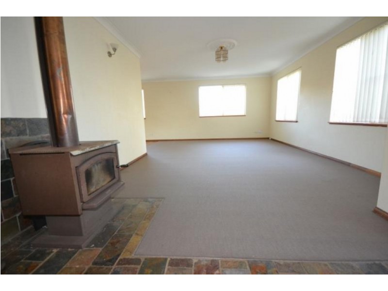 52 LIVINGSTONE ROAD, Port Macquarie NSW 2444