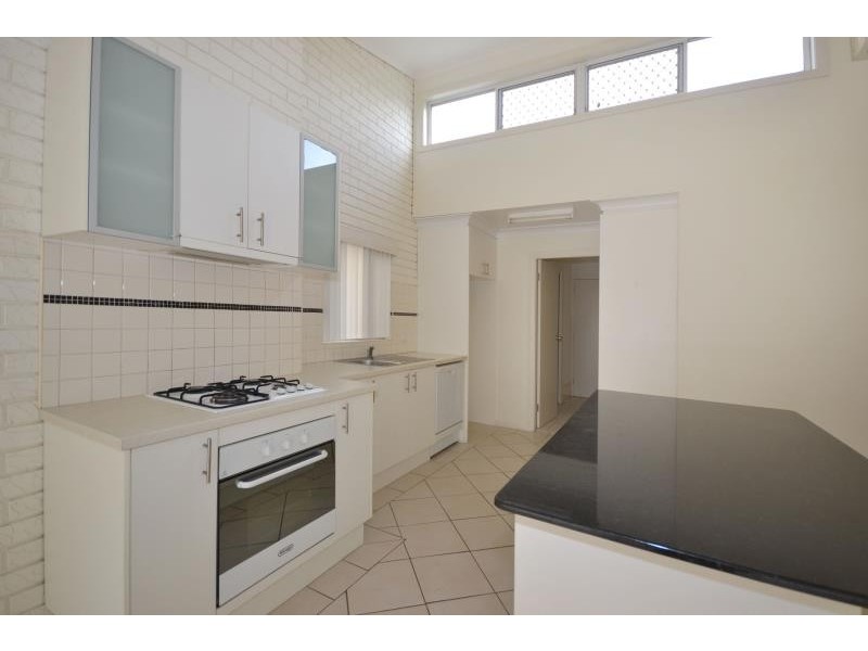 6/2 Aqua Crescent, Lake Cathie NSW 2445