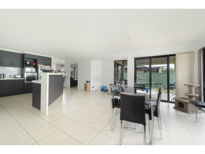 56 Riverbreeze Drive, Wauchope NSW 2446