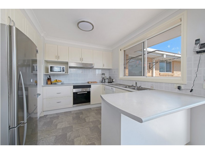 8 Moondara Terrace, Port Macquarie NSW 2444