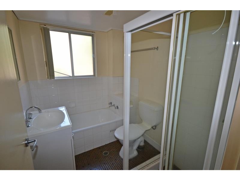 4/66 PACIFIC DRIVE, Port Macquarie NSW 2444