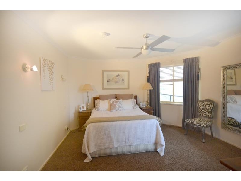 2/4 STEWART STREET, Port Macquarie NSW 2444