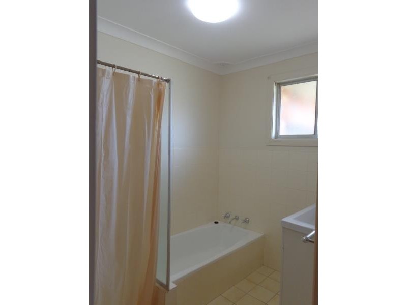 8 CLIFTON DRIVE, Port Macquarie NSW 2444