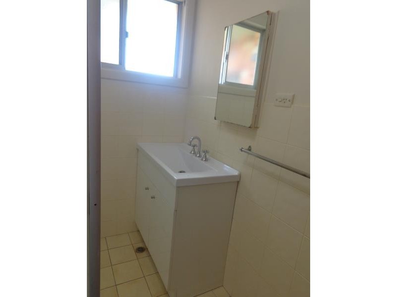 8 CLIFTON DRIVE, Port Macquarie NSW 2444