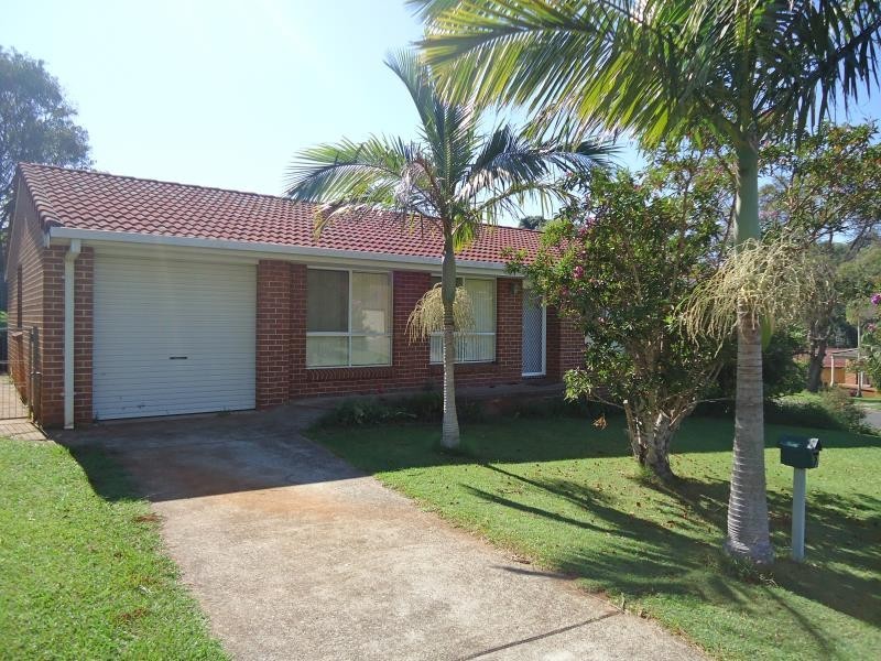 2 CANDELO CLOSE, Port Macquarie NSW 2444