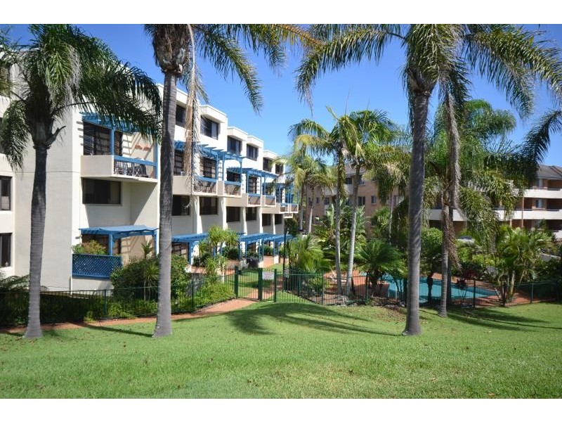 12/67 PACIFIC DRIVE, Port Macquarie NSW 2444