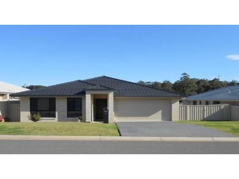 24 KYLA CRESCENT, Port Macquarie NSW 2444