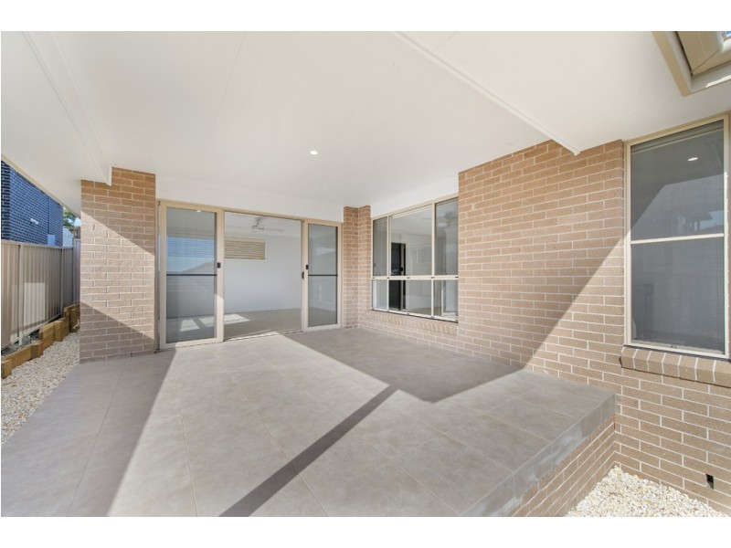 2/2 Syd Hopkins Terrace, Port Macquarie NSW 2444