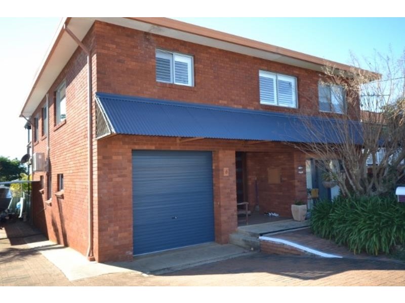 6 KENNEDY DRIVE, Port Macquarie NSW 2444