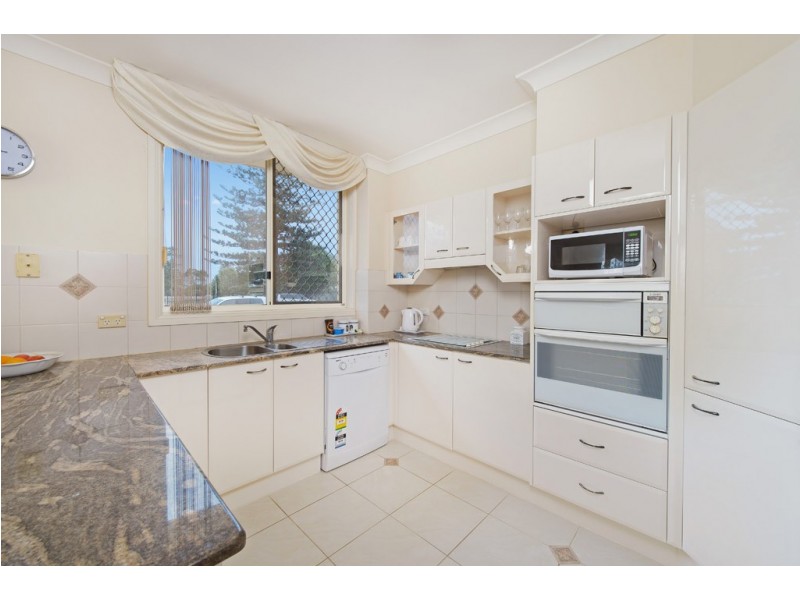 3/30 Burrawan Street, Port Macquarie NSW 2444