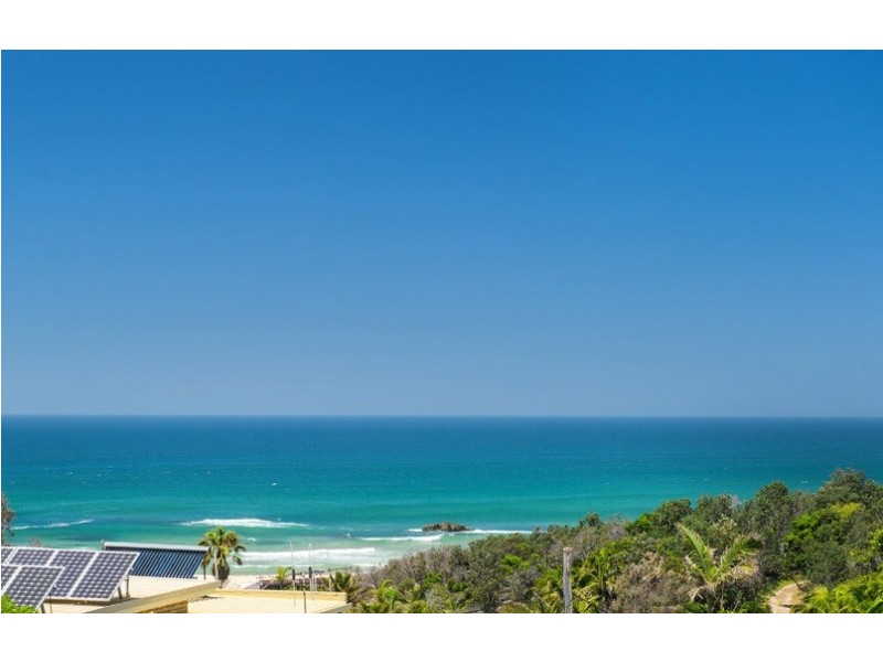 2 Davis Crescent, Port Macquarie NSW 2444