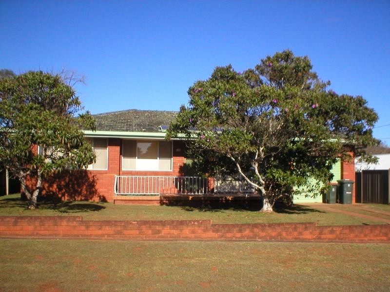 26 BURRANEER AVENUE, Port Macquarie NSW 2444