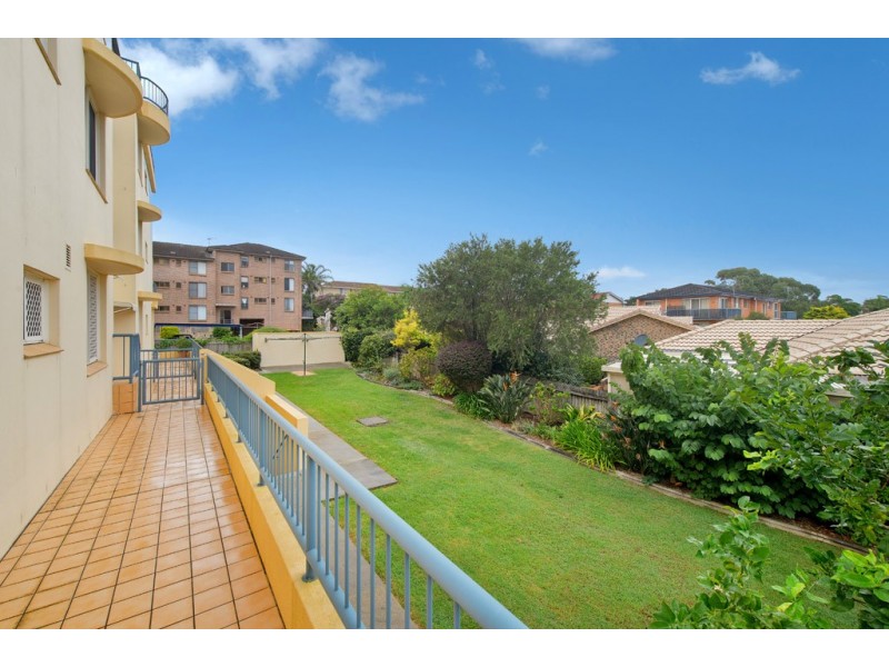 1/30 Burrawan Street, Port Macquarie NSW 2444