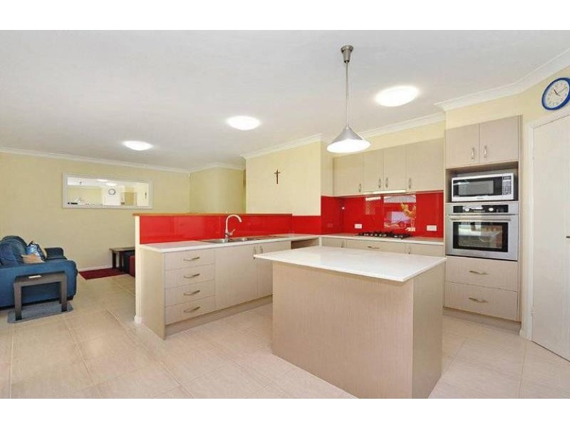 10 LYREBIRD PLACE, Port Macquarie NSW 2444