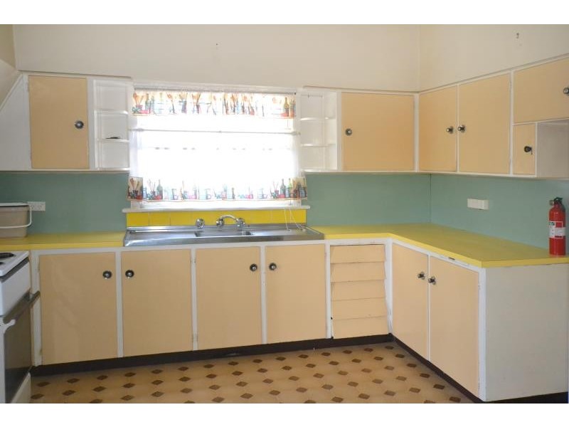 83 SAVOY STREET, Port Macquarie NSW 2444