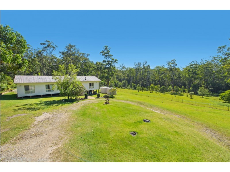 78 Upper Smiths Creek Road, Kundabung NSW 2441