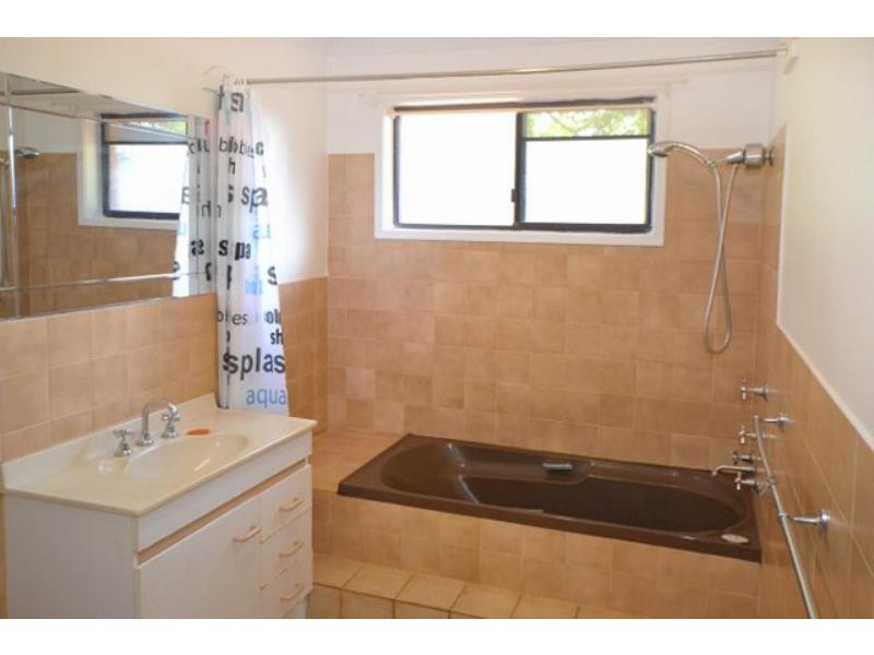 7 WILGA PLACE, Port Macquarie NSW 2444