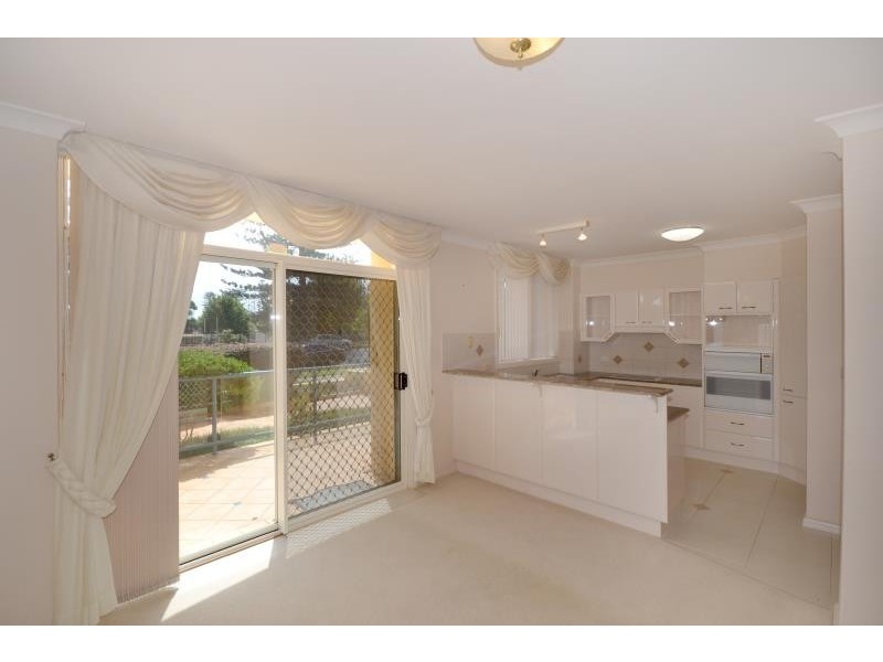 3/30 Burrawan Street, Port Macquarie NSW 2444