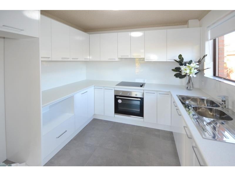 1/18 OXLEY CRESCENT, Port Macquarie NSW 2444