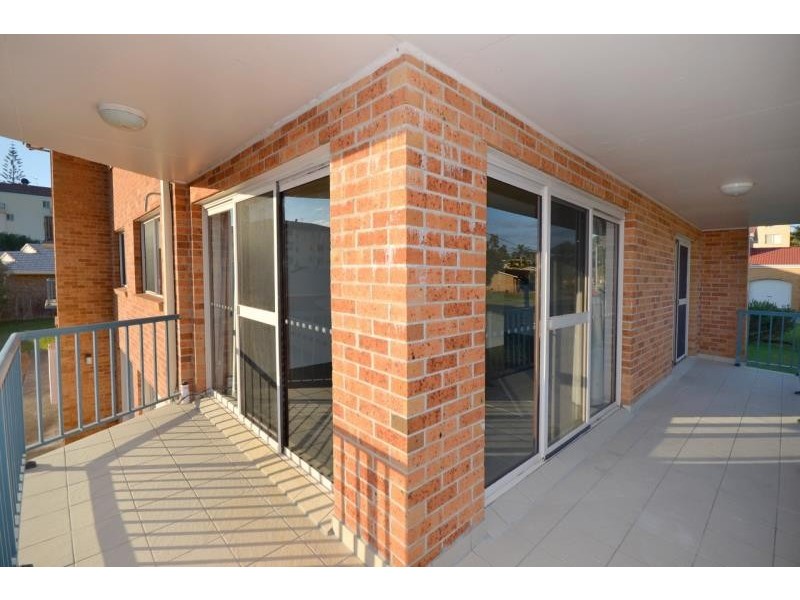 1/18 OXLEY CRESCENT, Port Macquarie NSW 2444