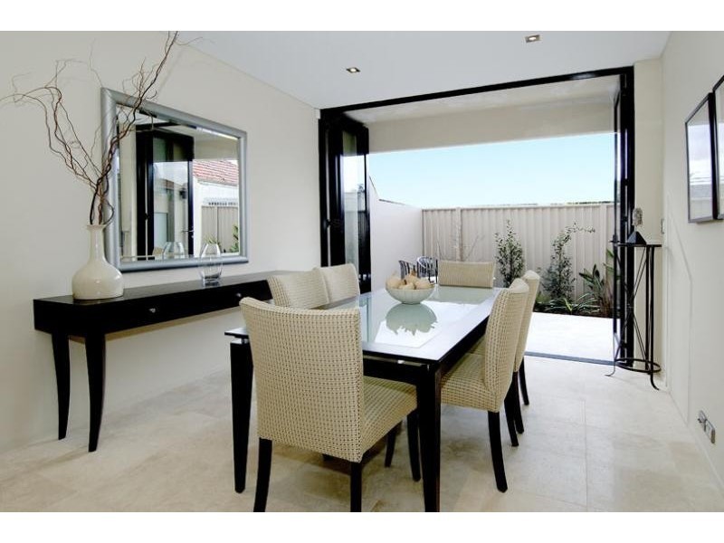 2/108 Garden Street, Maroubra NSW 2035