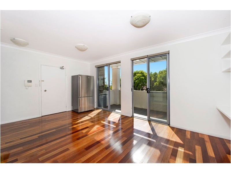 10/11 Flood Street, Bondi NSW 2026