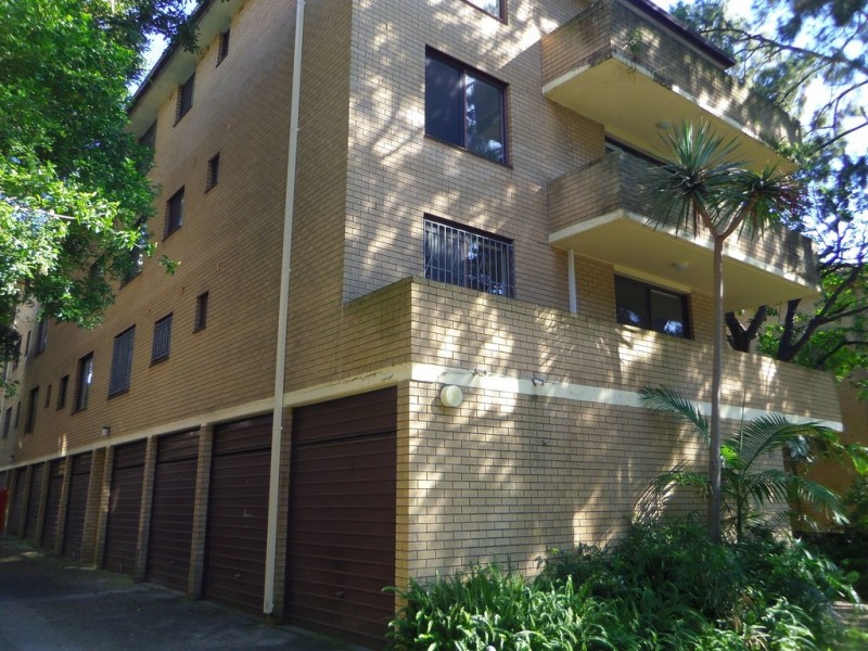 27 Penkivil St, Bondi NSW 2026