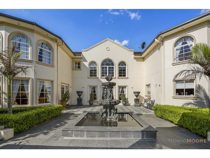 205 Deepfields Road, Catherine Field NSW 2557